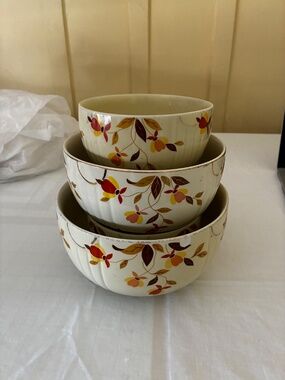 Hall Autumn Leaves Mixing Bowl Set